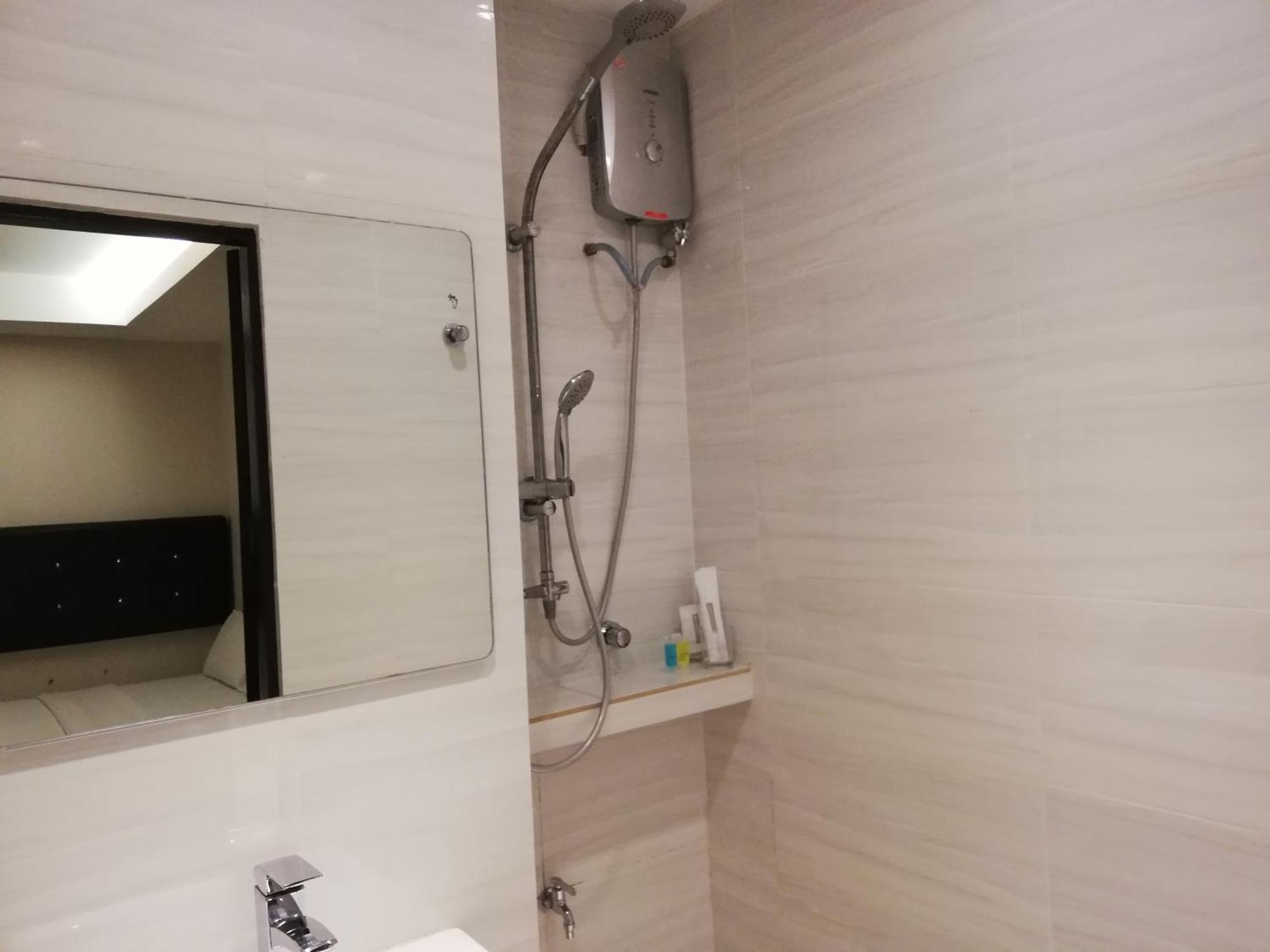 Ease Hotel Κότα Κιναμπαλού Εξωτερικό φωτογραφία