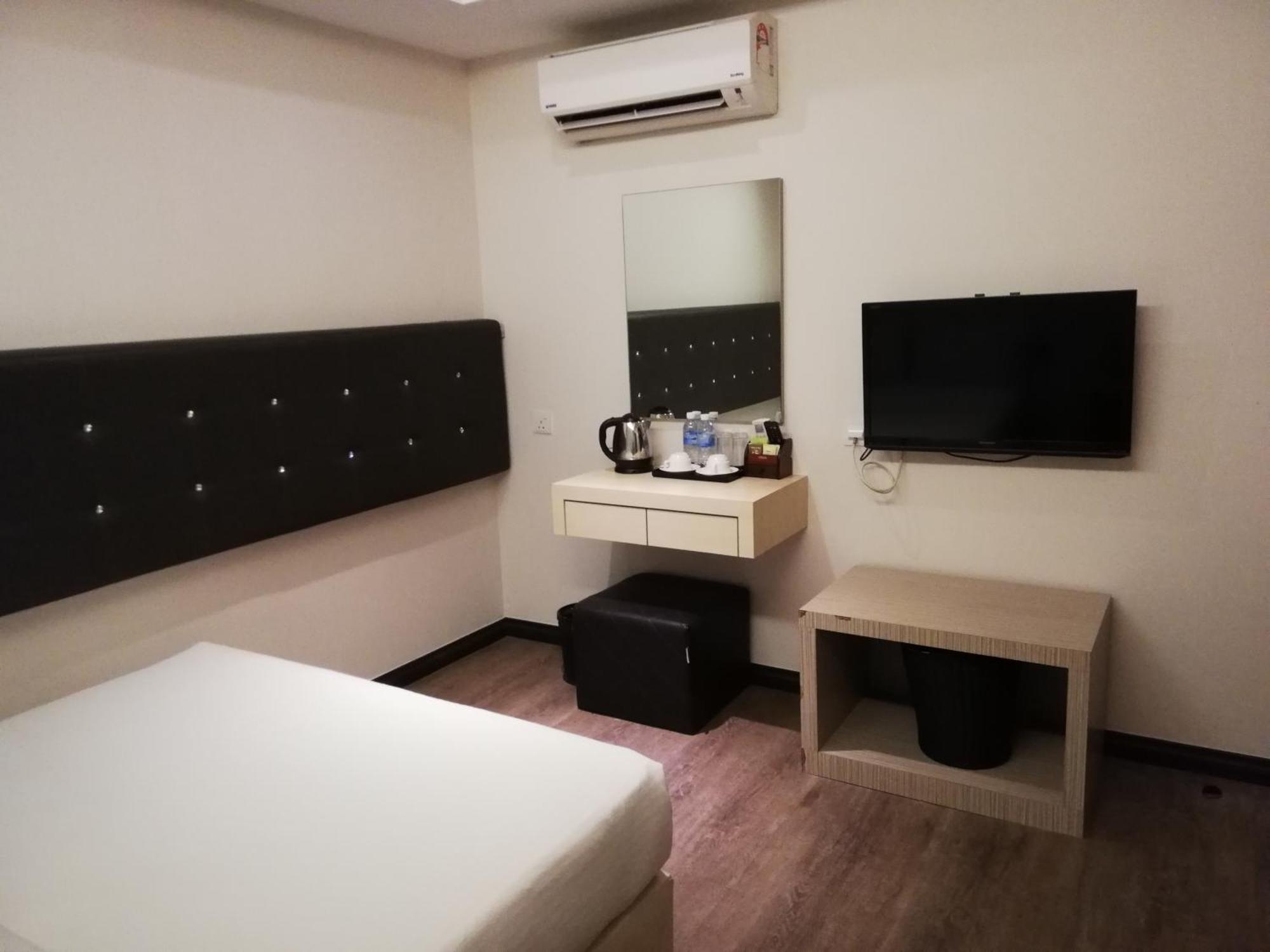 Ease Hotel Κότα Κιναμπαλού Εξωτερικό φωτογραφία