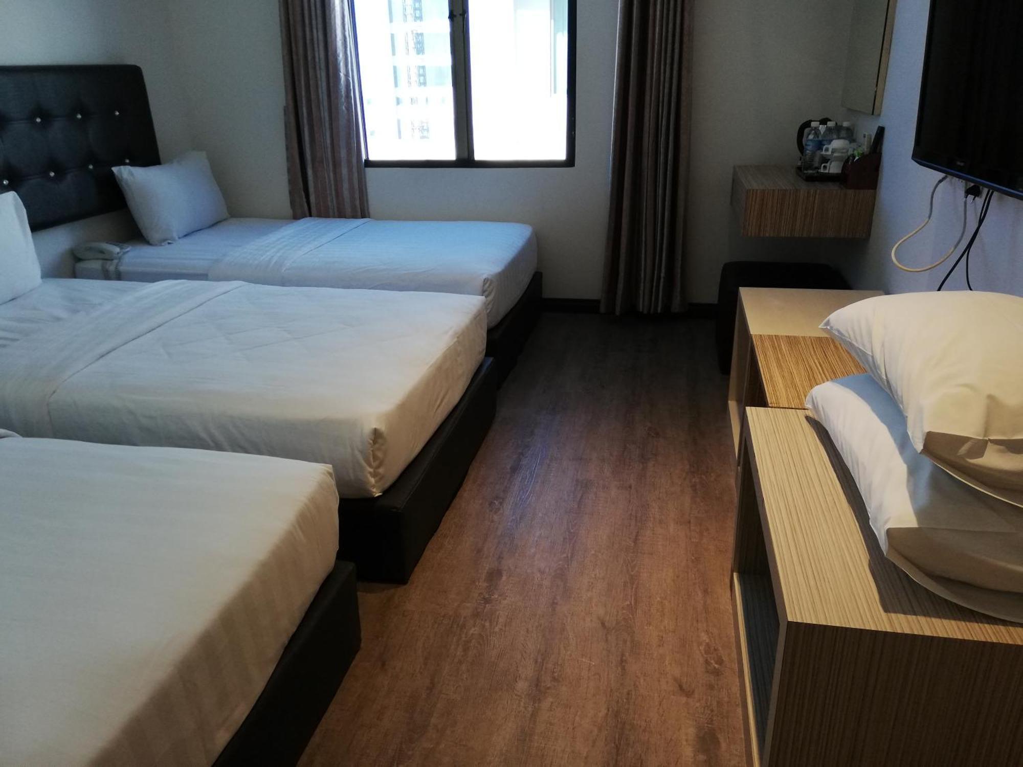 Ease Hotel Κότα Κιναμπαλού Εξωτερικό φωτογραφία