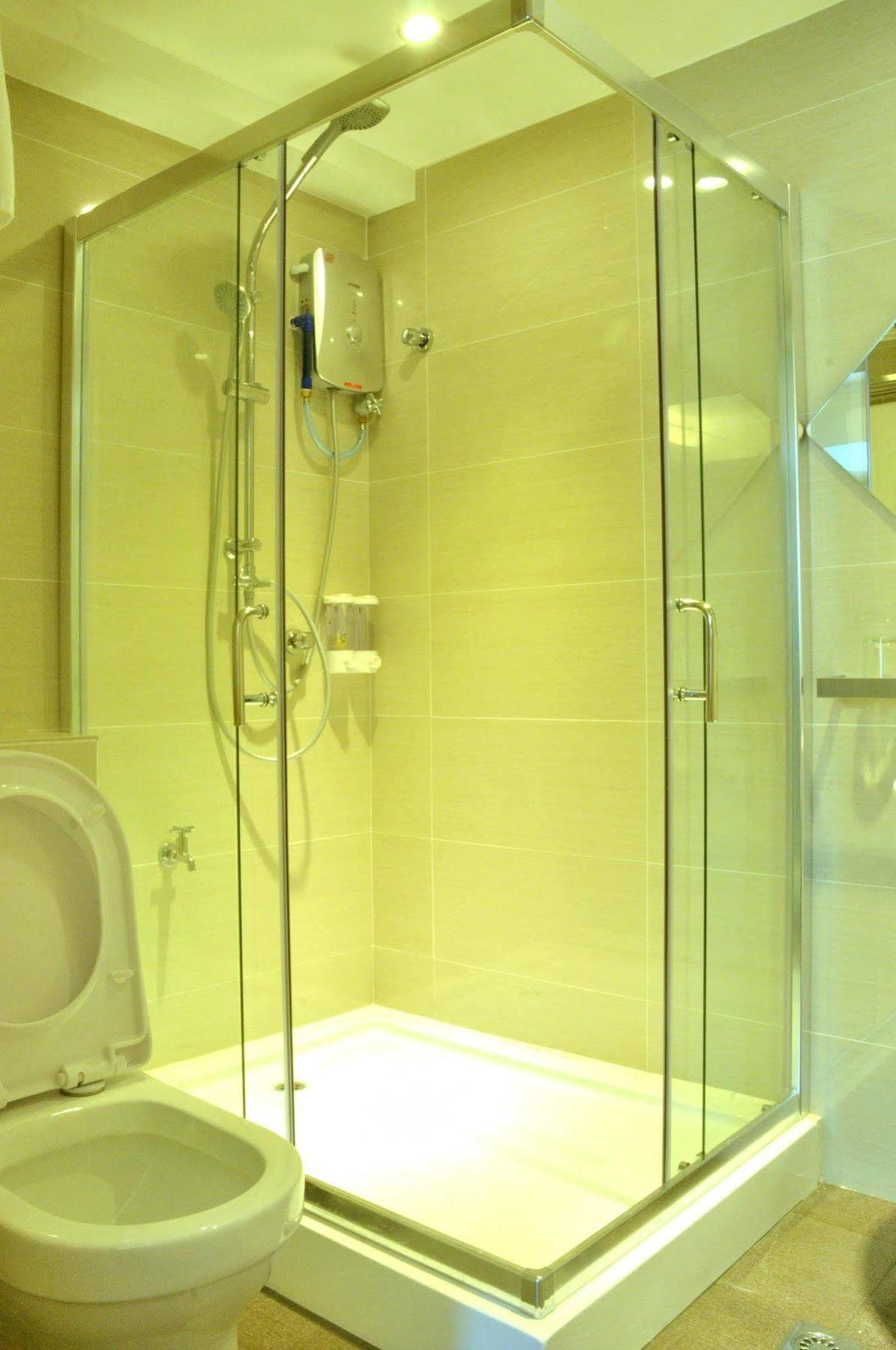 Ease Hotel Κότα Κιναμπαλού Εξωτερικό φωτογραφία