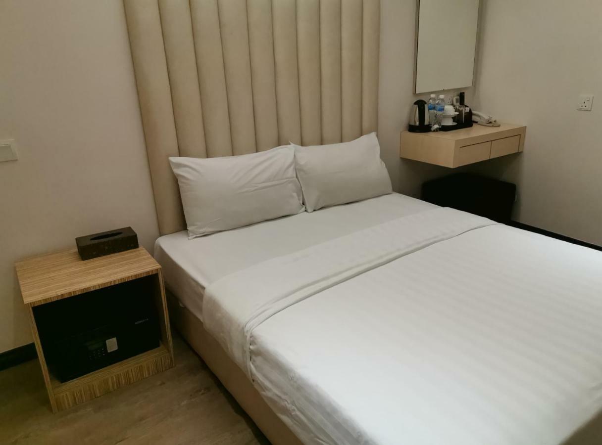 Ease Hotel Κότα Κιναμπαλού Εξωτερικό φωτογραφία